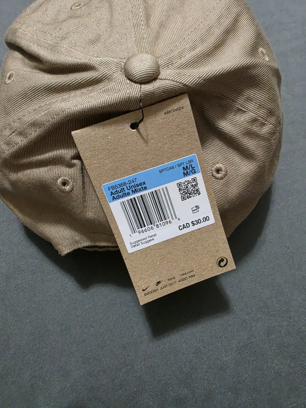 NWT Nike Unisex Club Futura Wash Cap Size M/L Beige Tan Khaki Adjustable Hat